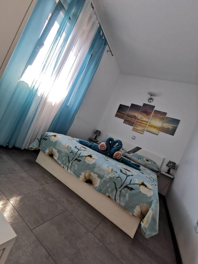 Apartmani Tajana Sukošan 외부 사진
