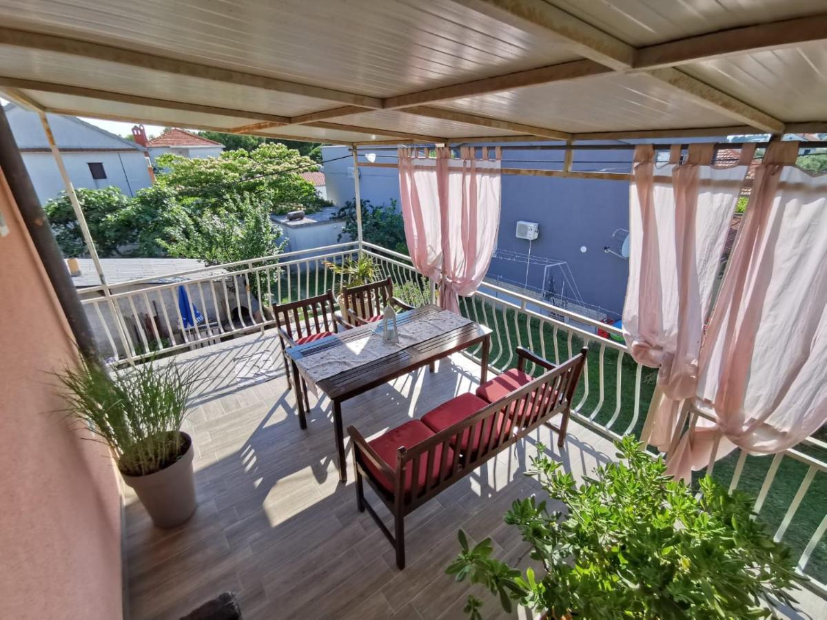 Apartmani Tajana Sukošan 외부 사진