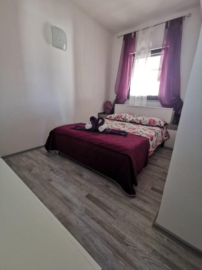 Apartmani Tajana Sukošan 외부 사진