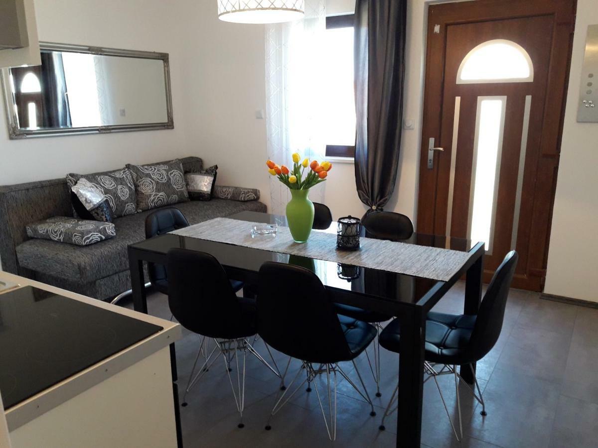 Apartmani Tajana Sukošan 외부 사진